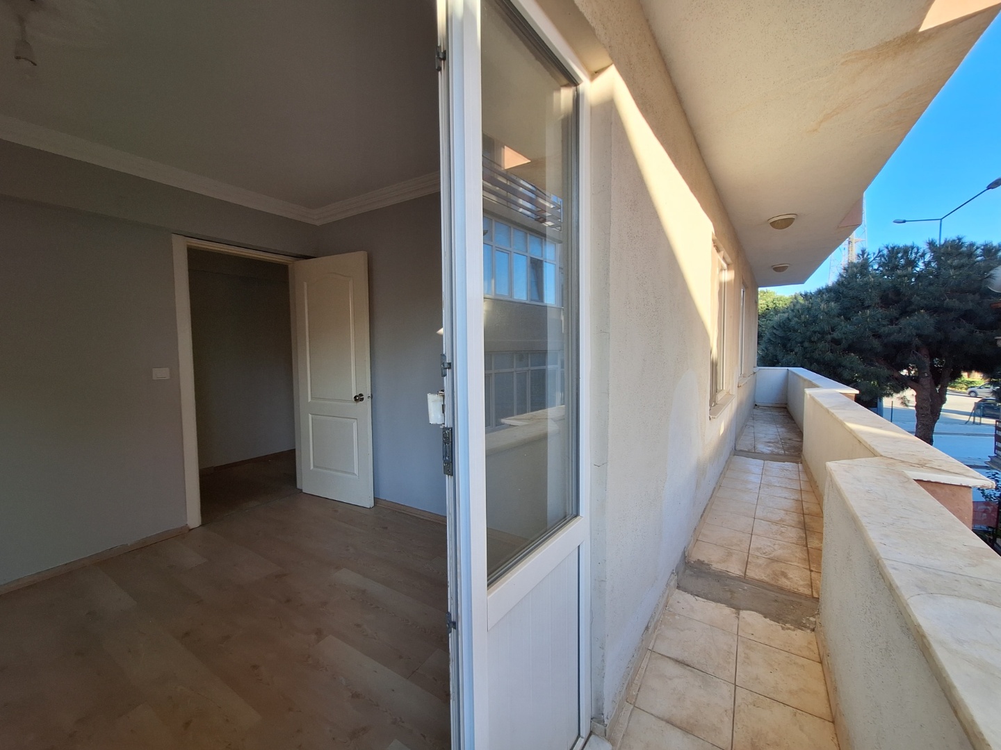 ÇANAKKALE CEVATPAŞA ATATÜRK CADDESİ ÜZERİ 2+1 SATILIK DAİRE - ÇANAKKALE MERKEZ CEVAT PAŞA MAHALLESİ - undefined undefined - Thumbnail