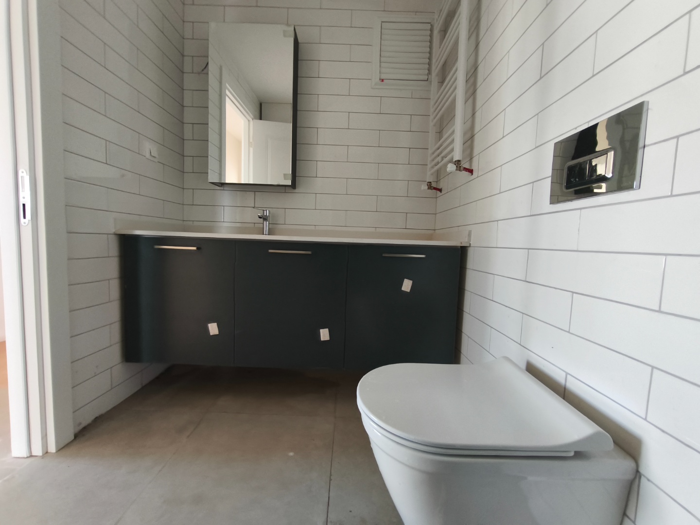 ÇANAKKALE ESENLER'DE HAVUZLU SİTEDE SIFIR 3+1 SATILIK DAİRE - ÇANAKKALE MERKEZ KARACAÖREN KÖYÜ - undefined undefined - Thumbnail