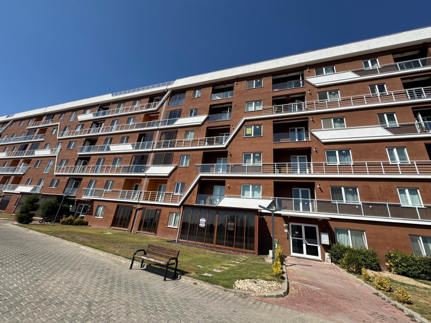 ÇANAKKALE KORUKENT SİTESİ İÇERİSİNDE EŞYALI KİRALIK 1+1 DAİRE - ÇANAKKALE MERKEZ KEPEZ BELDESİ, HAMİDİYE MAHALLESİ - undefined undefined - Thumbnail