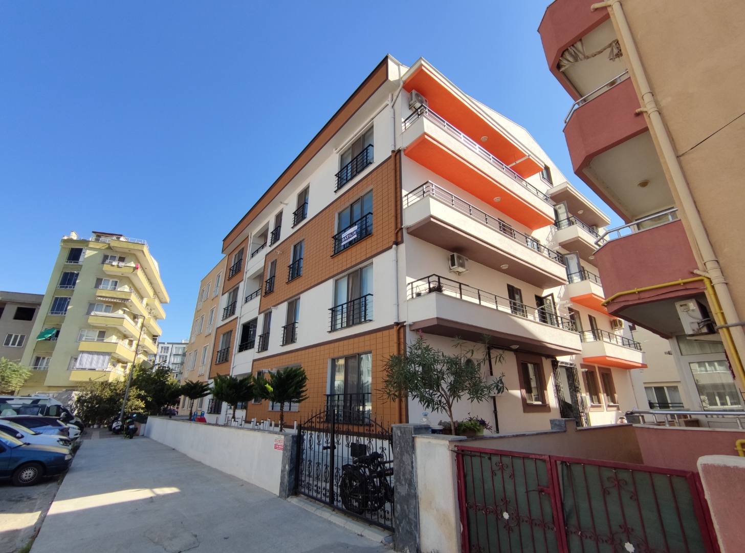 ÇANAKKALE BARBAROS 2+1 KAPALI MUTFAK SATILIK DAİRE - ÇANAKKALE MERKEZ BARBAROS MAHALLESİ - undefined undefined - Thumbnail