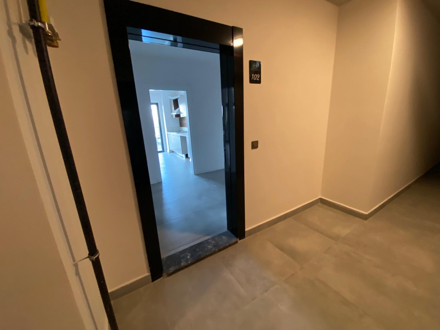 🏡 KENT ANATOLIA SİTESİ'NDE 7. KATTA 3+1 KAPALI MUTFAKLI EBEVEYN BANYOLU DAİRE - ÇANAKKALE MERKEZ ARSLANCA MAHALLESİ - undefined undefined - Thumbnail