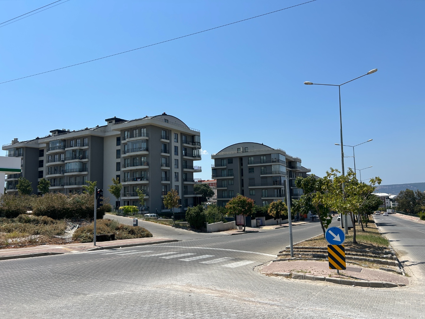 ÇANAKKALE HAMİDİYE MAH.DE DEVLET HASTANESİ YAKINI, HAVUZLU-GÜVENLİKLİ SİTEDE GENİŞ 3+1 DAİRE - ÇANAKKALE MERKEZ KEPEZ BELDESİ, HAMİDİYE MAHALLESİ - undefined undefined - Thumbnail