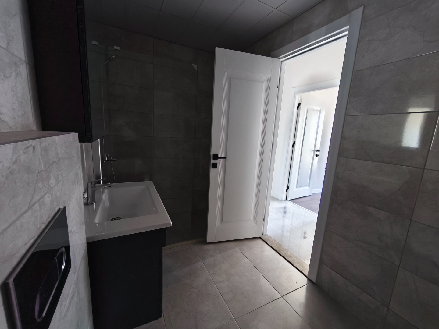 ÇANAKKALE KENT ANATOLİA'DA KULLANIŞLI SIFIR 3+1 DAİRE - ÇANAKKALE MERKEZ İSMETPAŞA MAHALLESİ - undefined undefined - Thumbnail
