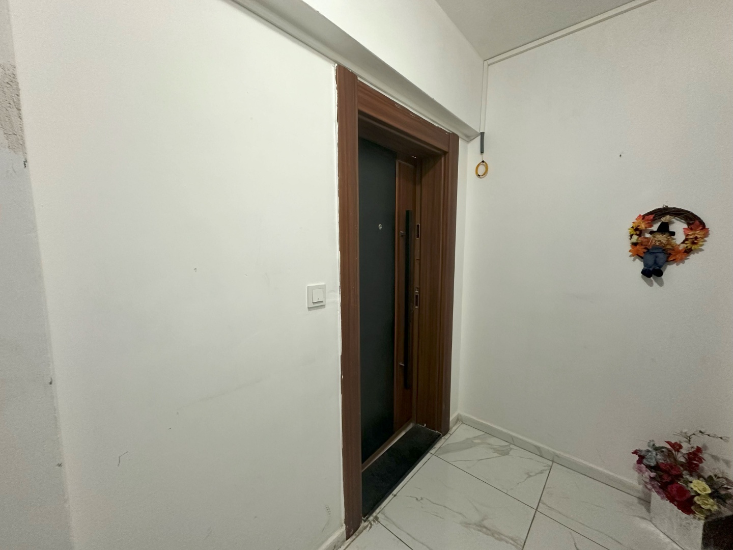 ÇANAKKALE MODERN SİTESİ, GİRİŞ KAT GENİŞ 3+1 SATILIK DAİRE! - ÇANAKKALE MERKEZ ARSLANCA KÖYÜ - undefined undefined - Thumbnail