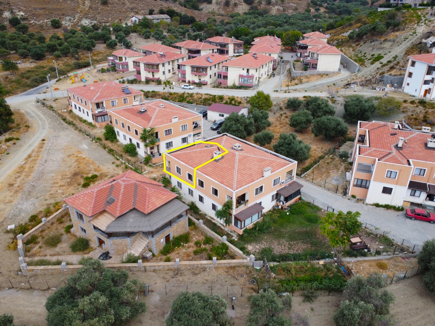 GÖKÇEADA MAVİ MARMARA'DA EŞYALI KİRA GETİRİLİ SATILIK 2+1 DAİRE - ÇANAKKALE GÖKÇEADA YENİ MAHALLESİ - undefined undefined - Thumbnail