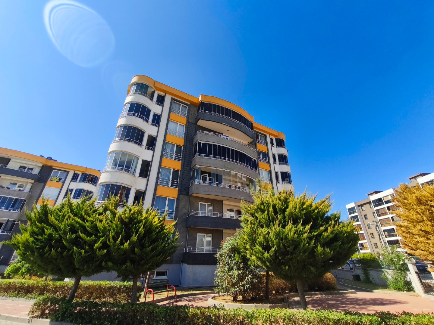 ÇANAKKALE HAMİDİYE'DE GENİŞ BALKONLU BOĞAZ MANZARALI KİRALIK DAİRE - ÇANAKKALE MERKEZ KEPEZ BELDESİ, BOĞAZKENT MAHALLESİ - undefined undefined - Thumbnail