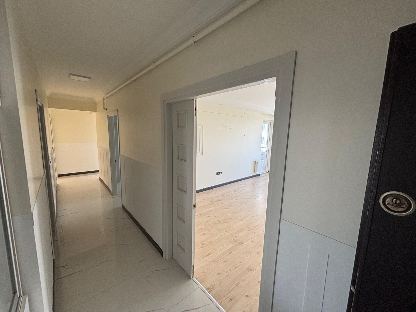 ÇANAKKALE ESENLER ELİF SİTESİNDE KİRALIK 3+1 ARA KAT DAİRE - ÇANAKKALE MERKEZ CEVAT PAŞA MAHALLESİ - undefined undefined - Thumbnail