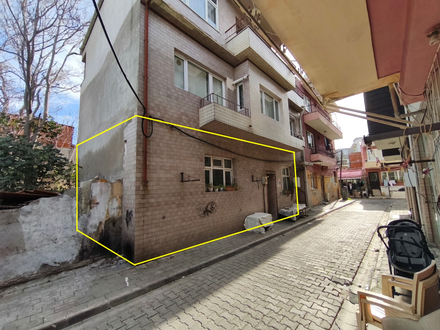 ÇANAKKALE'NİN MERKEZİNDE YATIRIMLIK 2+1 90 M2 DAİRE - ÇANAKKALE MERKEZ FEVZİPAŞA MAHALLESİ - undefined undefined - Thumbnail