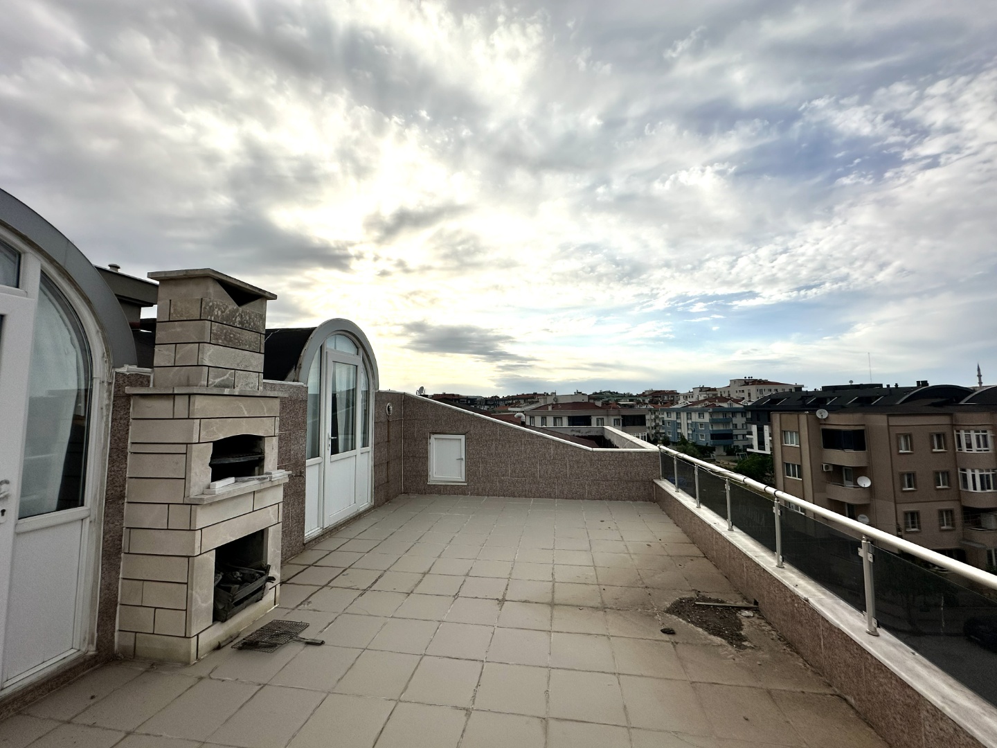 ÇANAKKALE MERKEZ BARBAROS MAHALLESİ’NDE SATILIK 4+1 DUBLEKS KÖŞE DAİRE - ÇANAKKALE MERKEZ BARBAROS MAHALLESİ - undefined undefined - Thumbnail