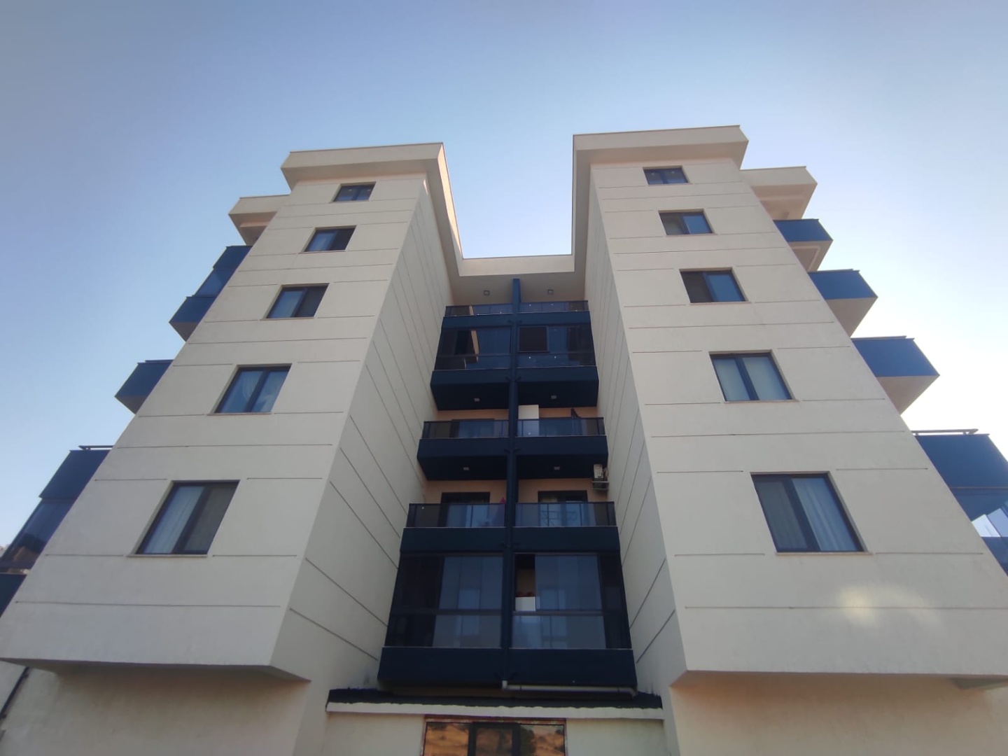 ÇANAKKALE KARACAÖRENDE  57. ALAY İLKÖĞRETİM OKULLARINA YAKIN SATILIK 3+1 DAİRE - ÇANAKKALE MERKEZ KARACAÖREN KÖYÜ - undefined undefined - Thumbnail