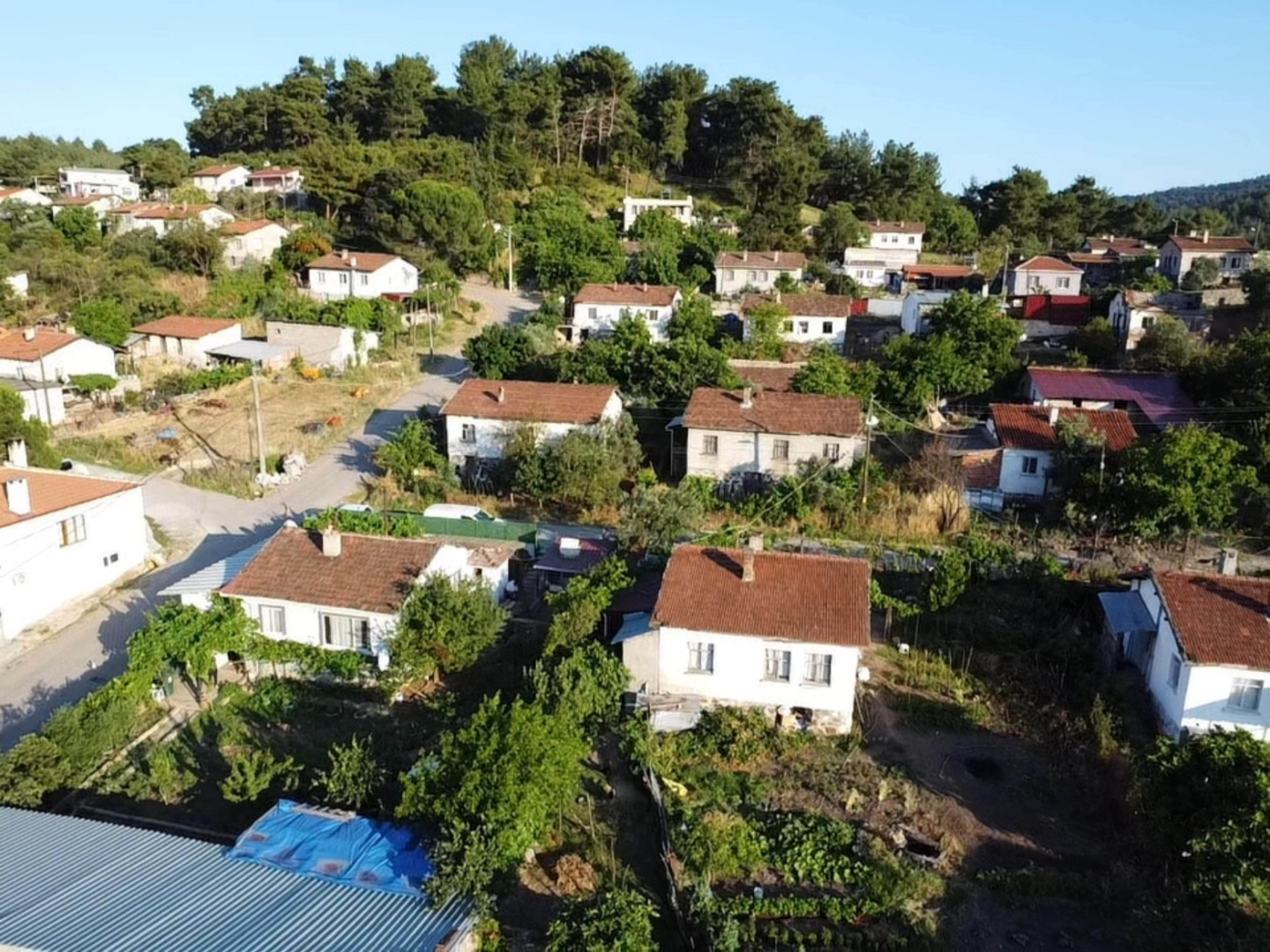 ÇANAKKALE MERKEZ SERÇİLER KÖYÜNDE SATILIK MÜSTAKİL EV  - ÇANAKKALE MERKEZ SERÇİLER KÖYÜ - undefined undefined - Thumbnail