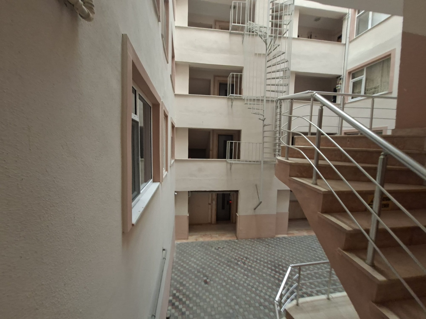 ÇANAKKALE CEVATPAŞA MAH.  ESKİ SSK HASTENESİ ARKASINDA 3+1 SATILIK DAİRE - ÇANAKKALE MERKEZ CEVAT PAŞA MAHALLESİ - undefined undefined - Thumbnail