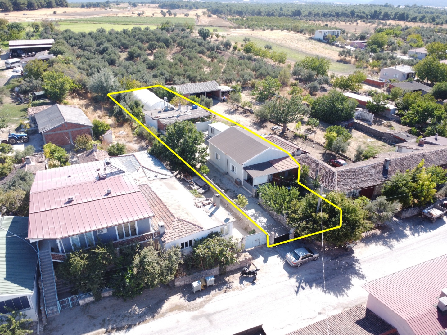 ÇANAKKALE GÖKÇALI'DA İKİ MÜSTAKİL EV VE 932 M2 ARSA  - ÇANAKKALE MERKEZ GÖKÇALI KÖYÜ - undefined undefined - Thumbnail