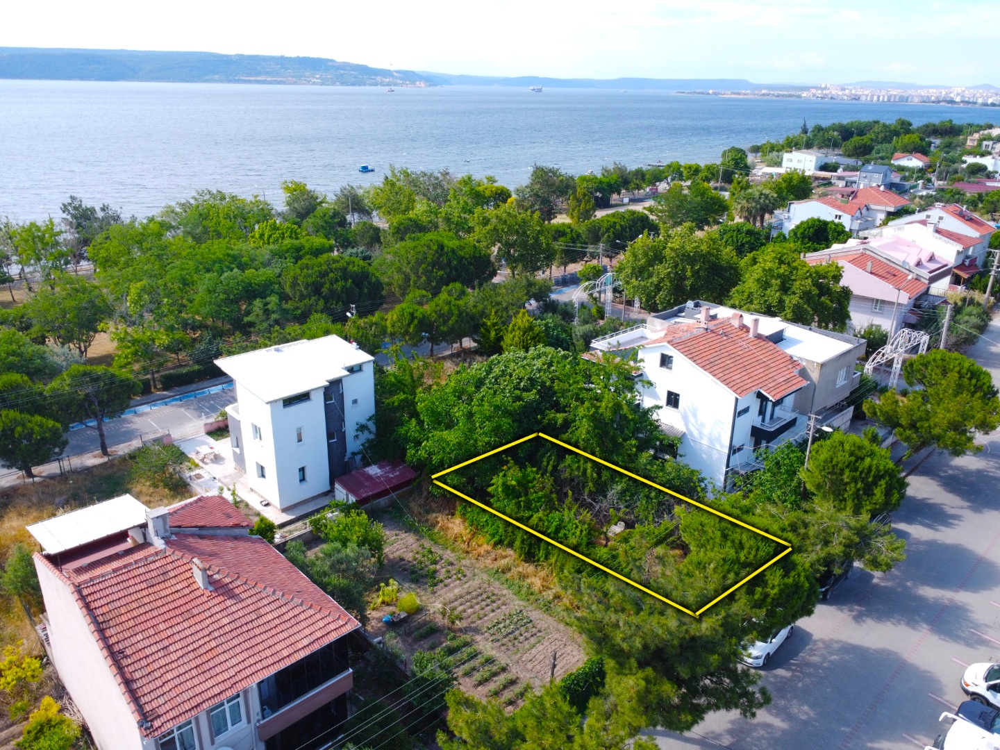 ÇANAKKALE KEPEZ SAHİL BÖLGESİNDE 230 M2 ARSA - ÇANAKKALE MERKEZ KEPEZ BELDESİ, CUMHURİYET MAHALLESİ - undefined undefined - Thumbnail
