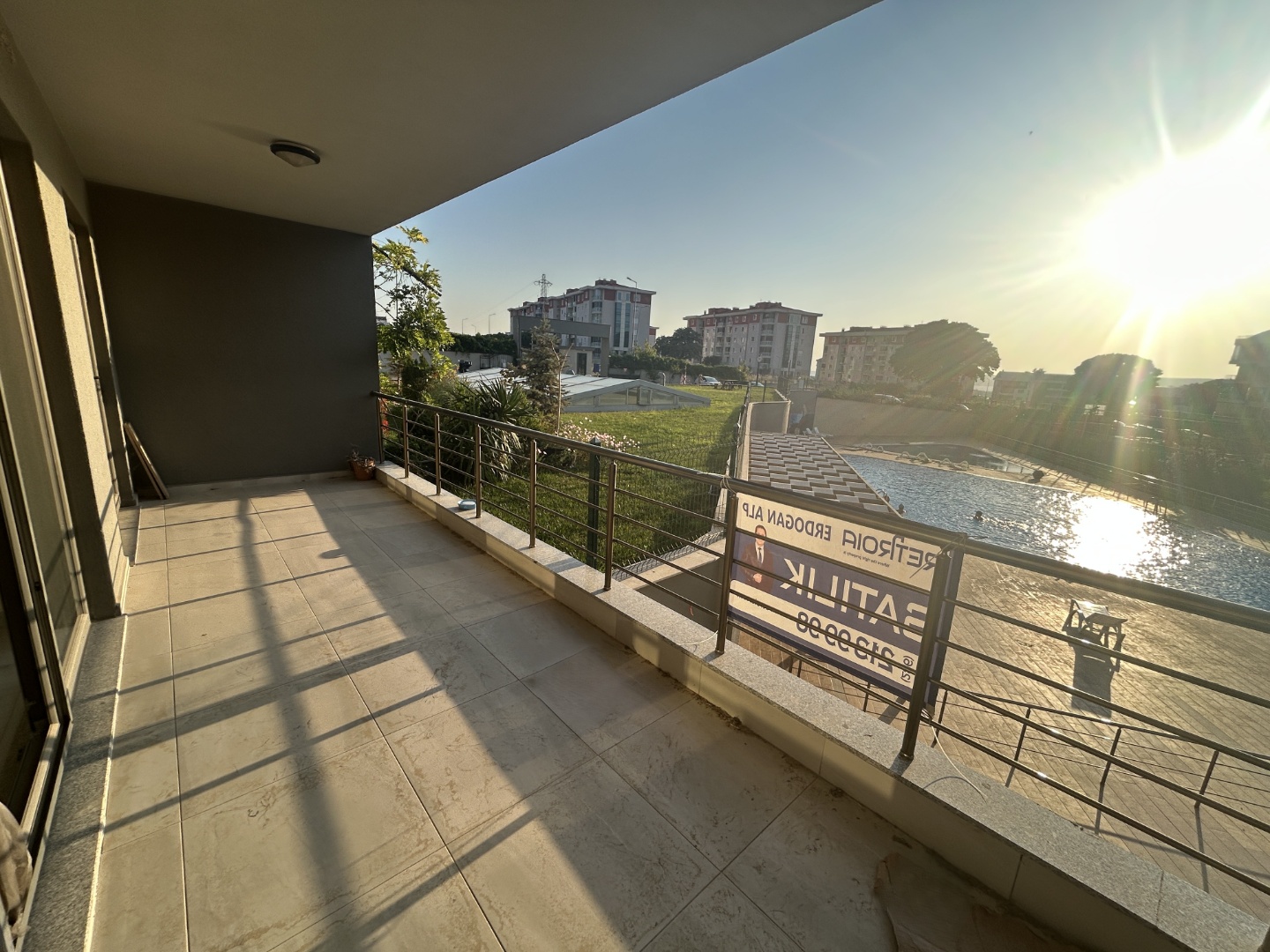ÇANAKKALE HAMİDİYE MAH.DE DEVLET HASTANESİ YAKINI, HAVUZLU-GÜVENLİKLİ SİTEDE GENİŞ 3+1 DAİRE - ÇANAKKALE MERKEZ KEPEZ BELDESİ, HAMİDİYE MAHALLESİ - undefined undefined - Thumbnail