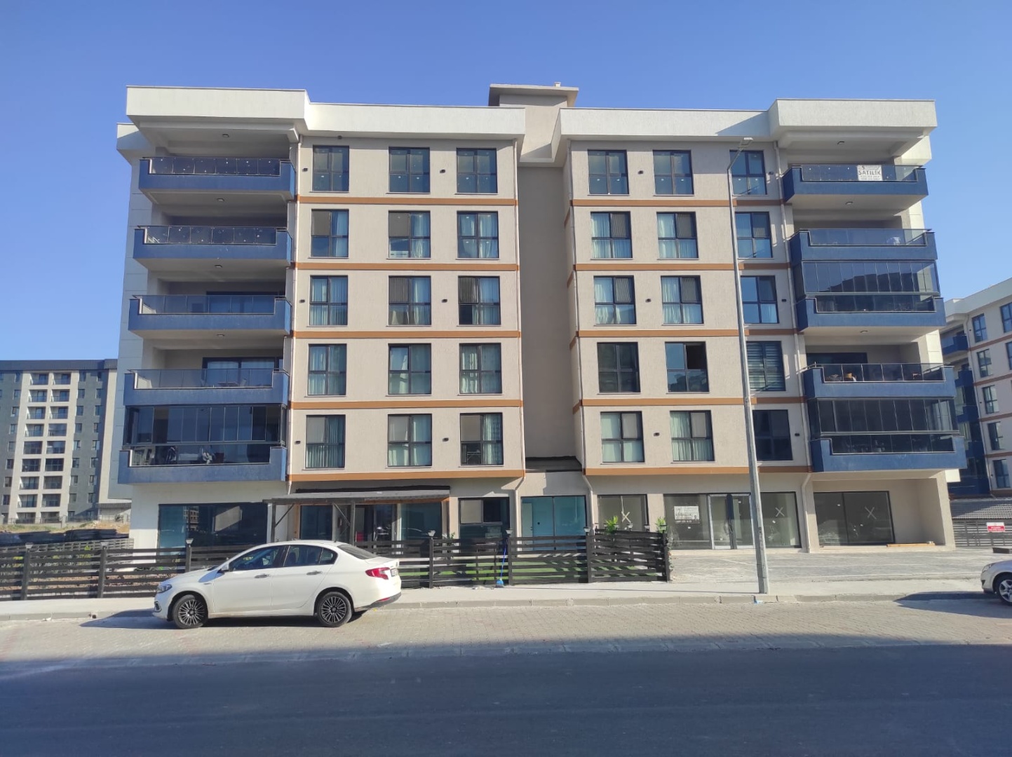 ÇANAKKALE KARACAÖRENDE  57. ALAY İLKÖĞRETİM OKULLARINA YAKIN SATILIK 3+1 DAİRE - ÇANAKKALE MERKEZ KARACAÖREN KÖYÜ - undefined undefined - Thumbnail