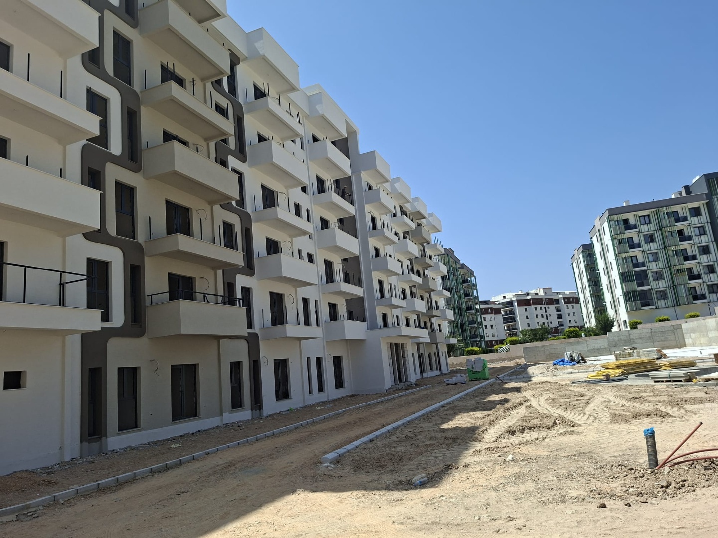 ÇANAKKALE HAMİDİYE' DE  HASTANEYE YAKIN  ÇİFT BALKONLU 2+1 SATILIK DAİRE - ÇANAKKALE MERKEZ KEPEZ BELDESİ, HAMİDİYE MAHALLESİ - undefined undefined - Thumbnail