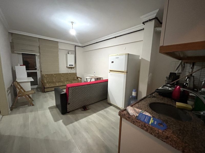 ÇANAKKALE MERKEZ ADLİYE YAKININDA EŞYALI KİRALIK 1+1 DAİRE - ÇANAKKALE MERKEZ BARBAROS MAHALLESİ - undefined undefined - Thumbnail