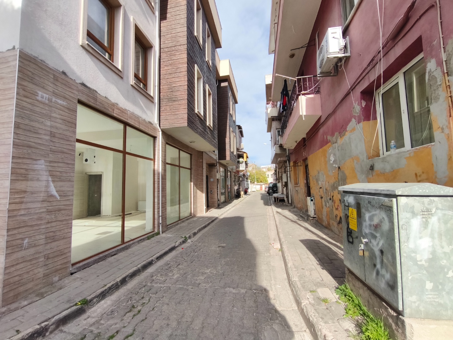 ÇANAKKALE'NİN MERKEZİNDE YATIRIMLIK 2+1 90 M2 DAİRE - ÇANAKKALE MERKEZ FEVZİPAŞA MAHALLESİ - undefined undefined - Thumbnail