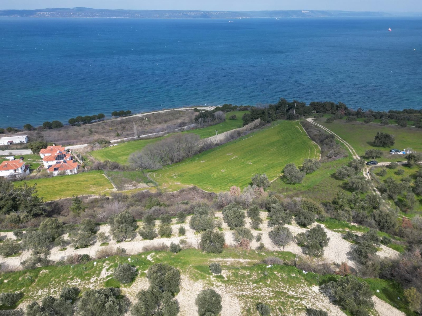 ÇANAKKALE İNTEPEDE DENİZ MANZARALI 1690 m² SATILIK ARSA - ÇANAKKALE MERKEZ ERENKÖY KÖYÜ, ERENKÖY MERKEZ MEVKİİ - undefined undefined - Thumbnail