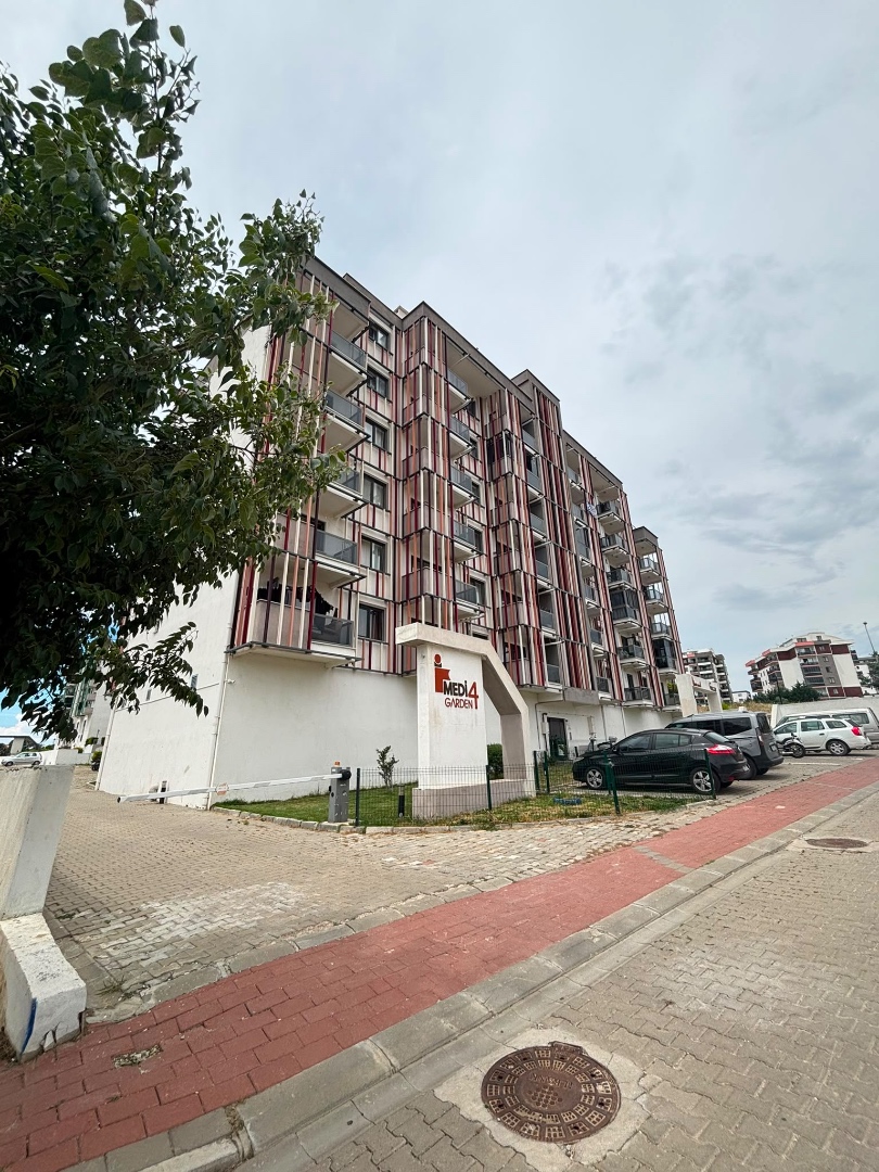 ÇANAKKALE MERKEZ HAMİDİYE MAH. EŞYALI SATILIK 1+1 DAİRE