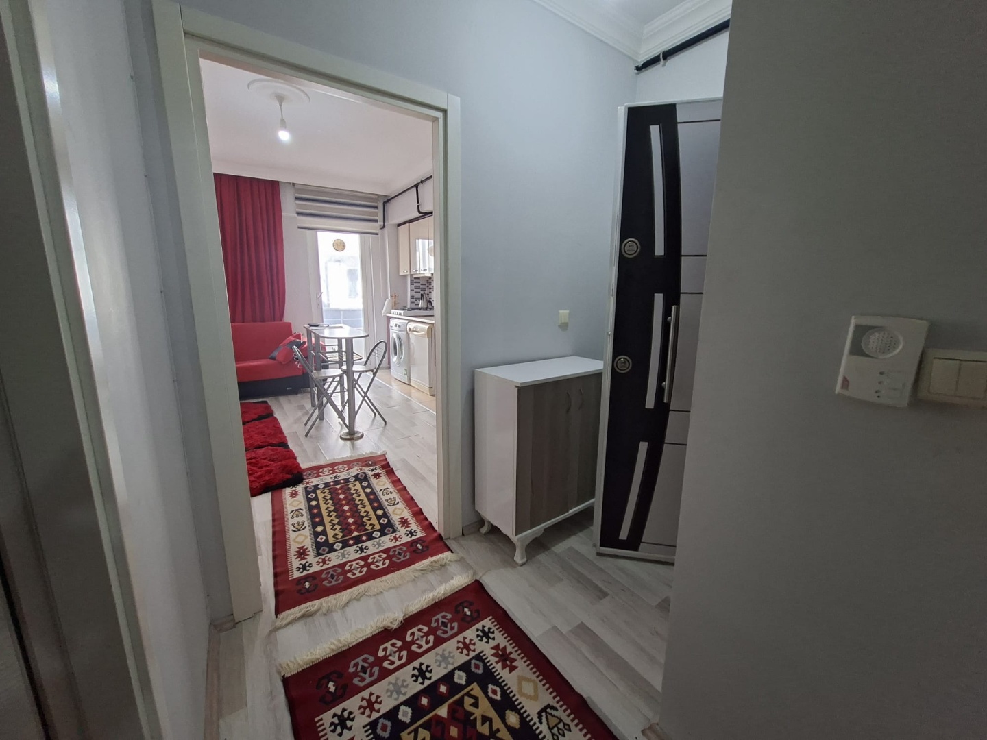 ÇANAKKALE BARBAROS MAHALLESİNDE 1+1 EŞYALI KİRALIK DAİRE - ÇANAKKALE MERKEZ BARBAROS MAHALLESİ - undefined undefined - Thumbnail