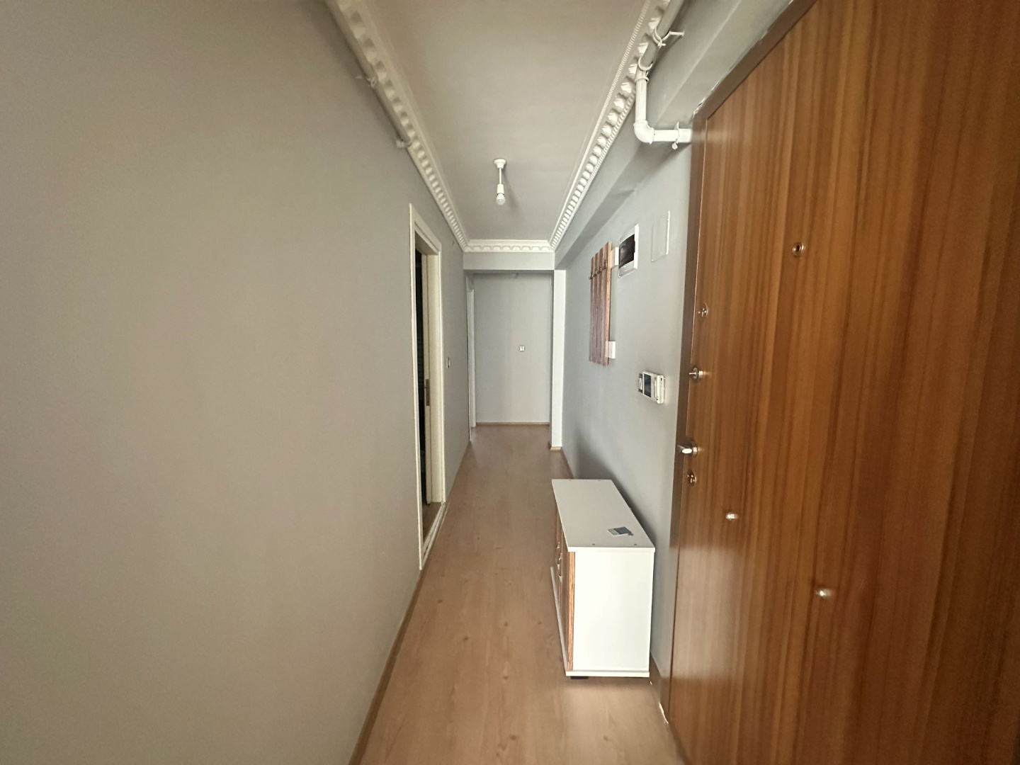 ÇANAKKALE BARBAROS MAHALLESİ MERKEZİ KONUMDA EŞYALI 2+1 KİRALIK - ÇANAKKALE MERKEZ BARBAROS MAHALLESİ - undefined undefined - Thumbnail