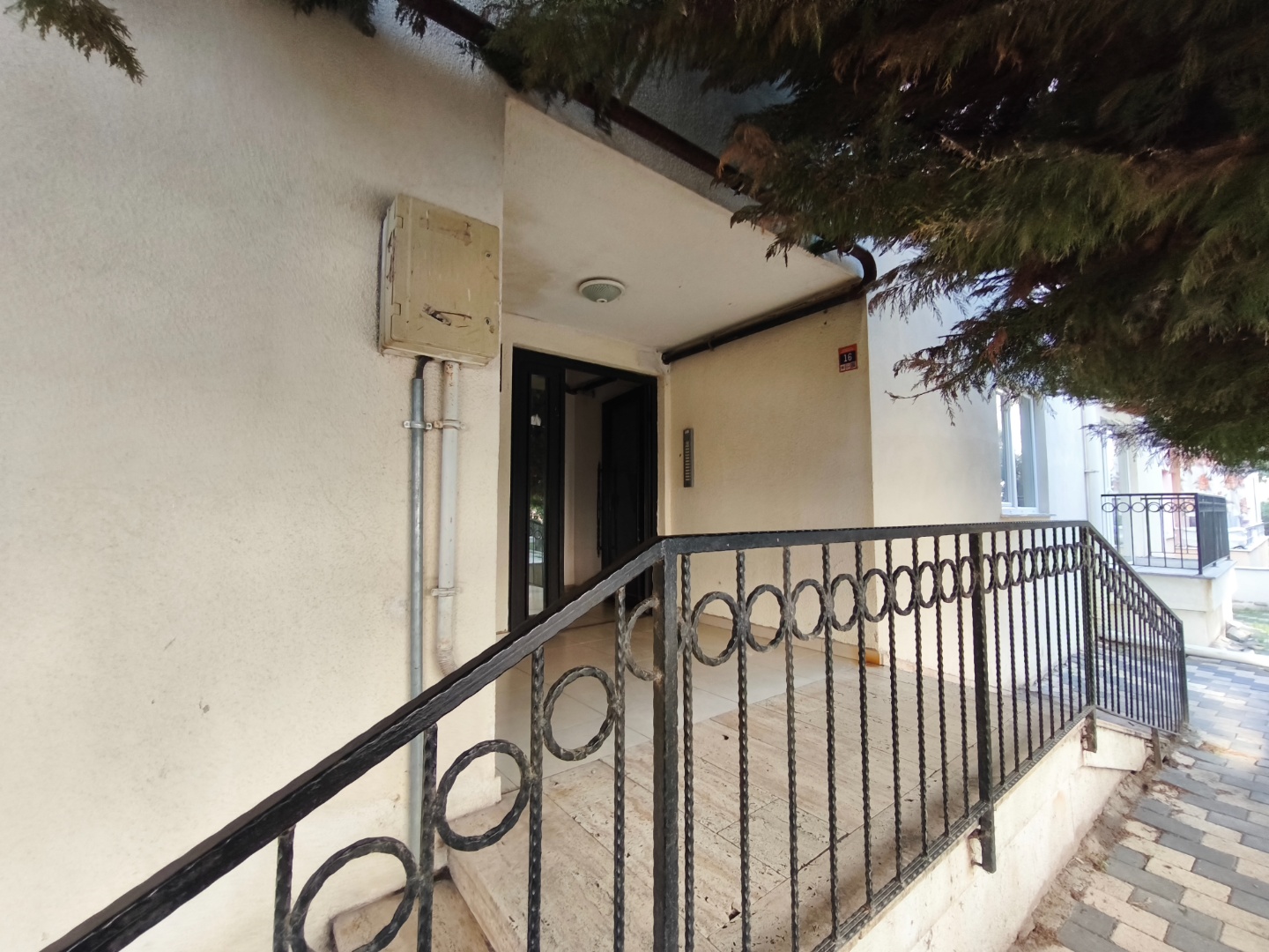 ÇANAKKALE KEPEZ'DE MERKEZİ KONUMDA KİRALIK 1+1 YENİ BOYALI DAİRE - ÇANAKKALE MERKEZ KEPEZ BELDESİ, BOĞAZKENT MAHALLESİ - undefined undefined - Thumbnail