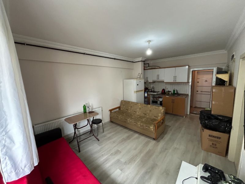 ÇANAKKALE MERKEZ ADLİYE YAKININDA EŞYALI KİRALIK 1+1 DAİRE - ÇANAKKALE MERKEZ BARBAROS MAHALLESİ - undefined undefined - Thumbnail