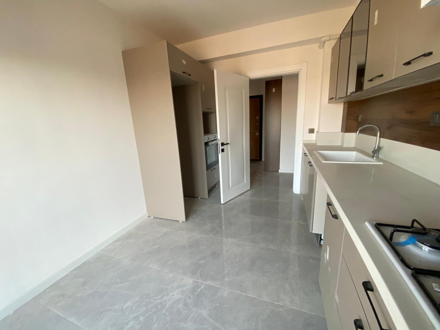 🏡 KENT ANATOLIA SİTESİ'NDE EBEVEYN BANYOLU 2+1 KİRALIK DAİRE - ÇANAKKALE MERKEZ İSMETPAŞA MAHALLESİ - undefined undefined - Thumbnail