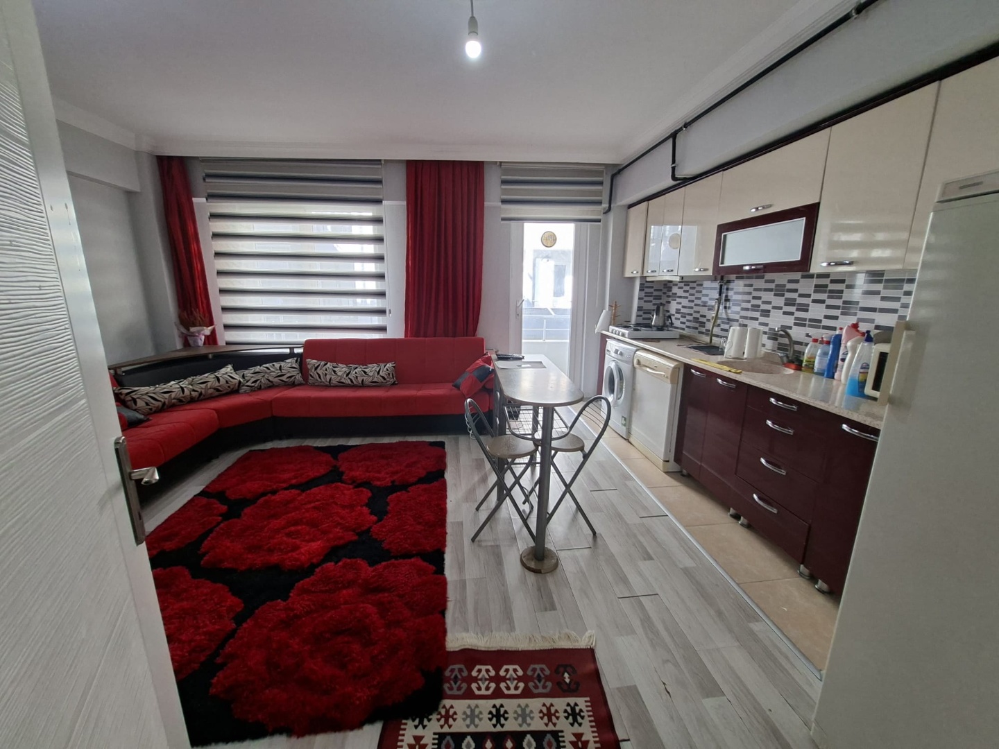 ÇANAKKALE BARBAROS MAHALLESİNDE 1+1 EŞYALI KİRALIK DAİRE - ÇANAKKALE MERKEZ BARBAROS MAHALLESİ - undefined undefined - Thumbnail