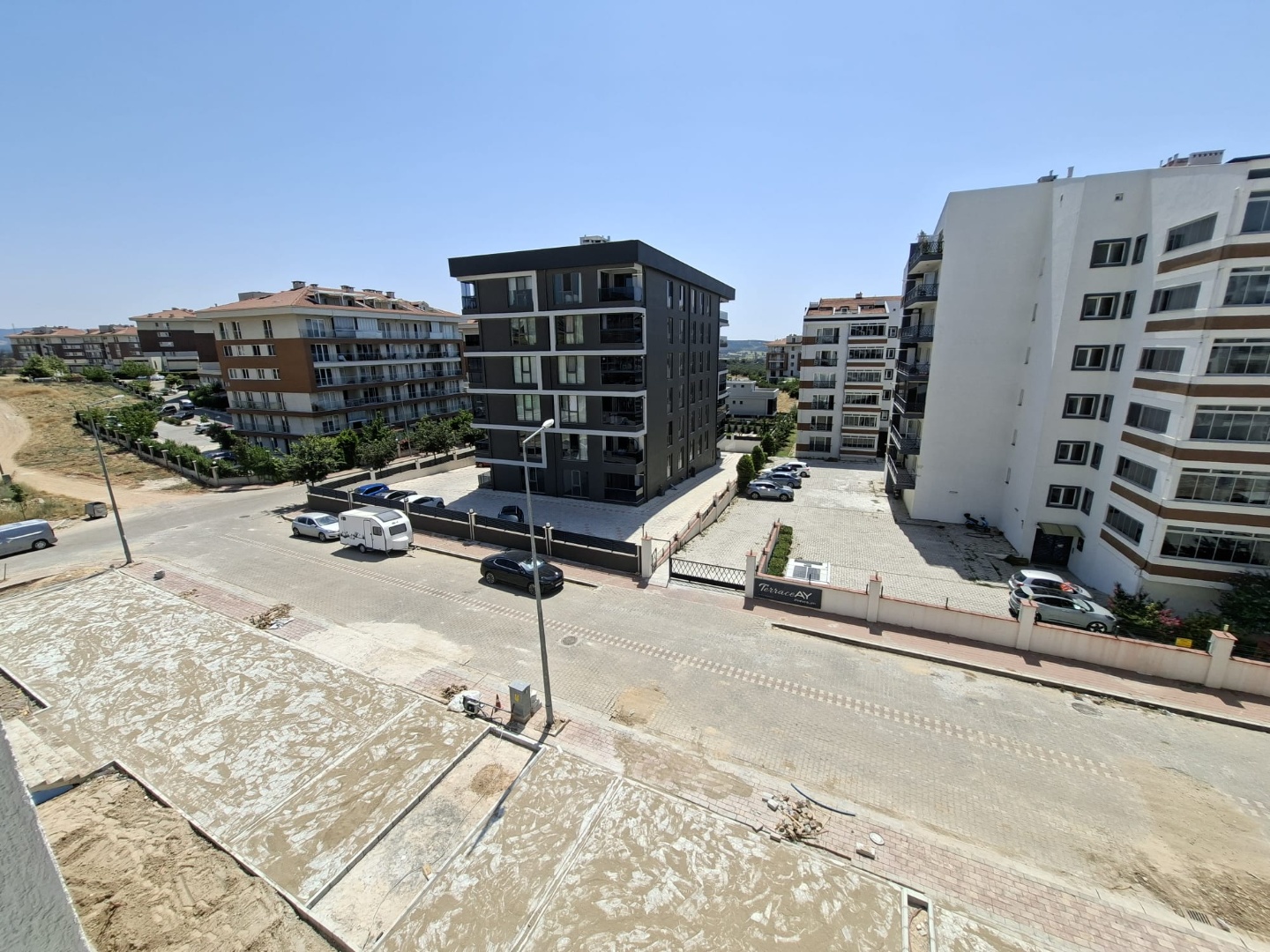 ÇANAKKALE HAMİDİYE' DE  HASTANEYE YAKIN  ÇİFT BALKONLU 2+1 SATILIK DAİRE - ÇANAKKALE MERKEZ KEPEZ BELDESİ, HAMİDİYE MAHALLESİ - undefined undefined - Thumbnail