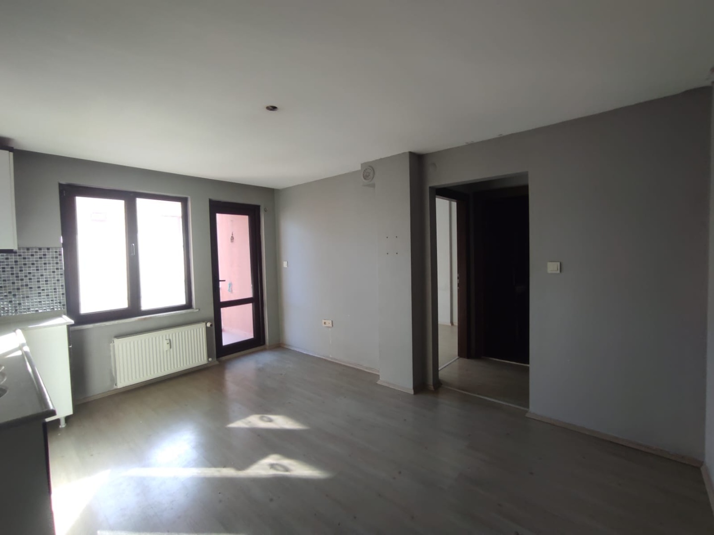 KEPEZ ATATÜRK CADDESİ ÜZERİNDE  1+1 SATILIK DAİRE - ÇANAKKALE MERKEZ KEPEZ BELDESİ, BOĞAZKENT MAHALLESİ - undefined undefined - Thumbnail