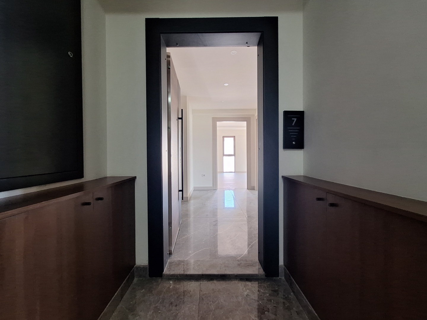 ÇANAKKALE MERKEZ KARACAÖREN DE CADDE ÜZERİ 165 M2 3+1  SATILIK DAİRE - ÇANAKKALE MERKEZ KARACAÖREN KÖYÜ - undefined undefined - Thumbnail