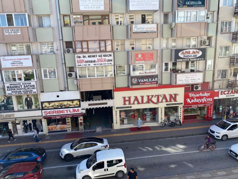 🏢 ÇANAKKALE MERKEZ’DE BELEDİYE KARŞISI | 2+1 SATILIK İŞYERİ | PEHLİVANOĞLU İŞ MERKEZİ - ÇANAKKALE MERKEZ ARSLANCA MAHALLESİ - undefined undefined - Thumbnail