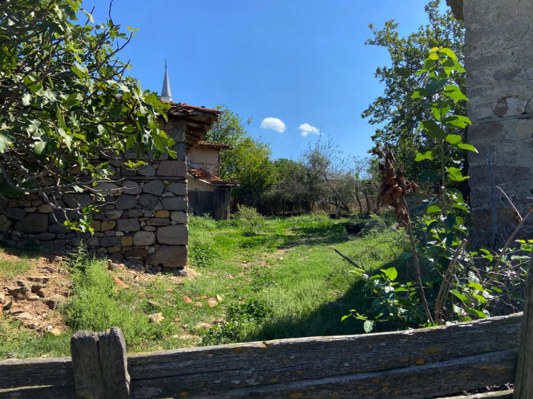 Bayramiç Bıyıklı Köyünde 428m² Bahçeli Taş Ev ve Dam - ÇANAKKALE BAYRAMİÇ BIYIKLI KÖYÜ - undefined undefined - Thumbnail