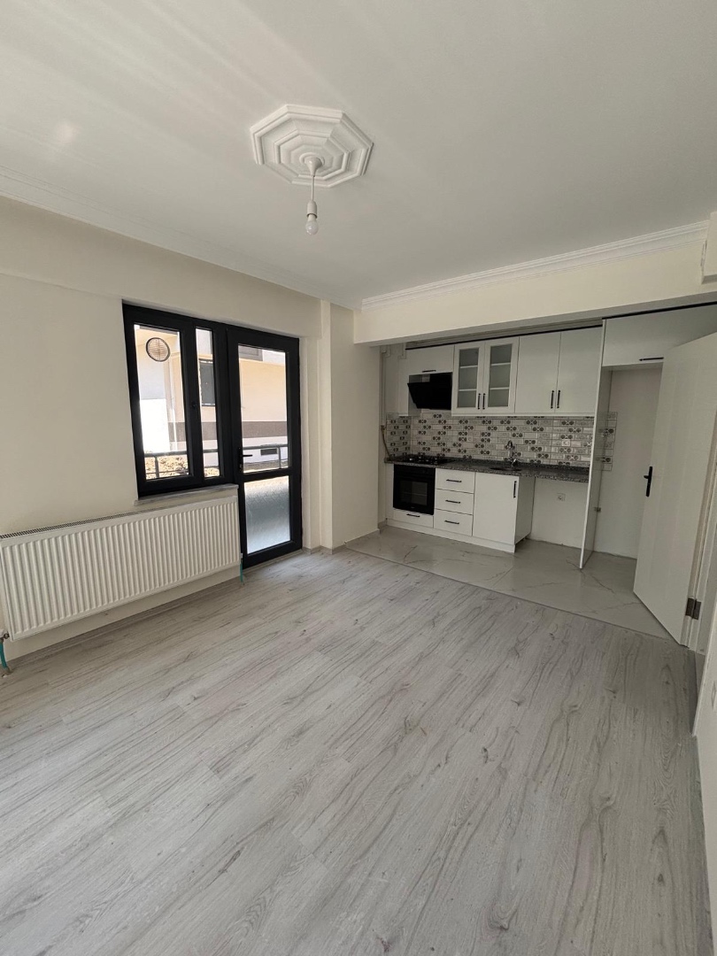 ÇANAKKALE GELİBOLU HAMZAKOY DA SATILIK 1+1 DAİRE - ÇANAKKALE GELİBOLU YAZICIZADE MAHALLESİ - undefined undefined - Thumbnail