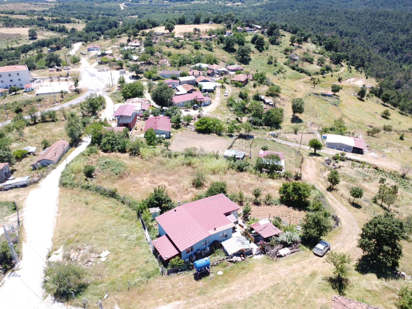 LAPSEKİ ÜÇPINARLAR KÖYÜNDE %40 İMARLI 1518 M2  SATILIK ARSA - ÇANAKKALE LAPSEKİ ÜÇPINAR KÖYÜ - undefined undefined - Thumbnail