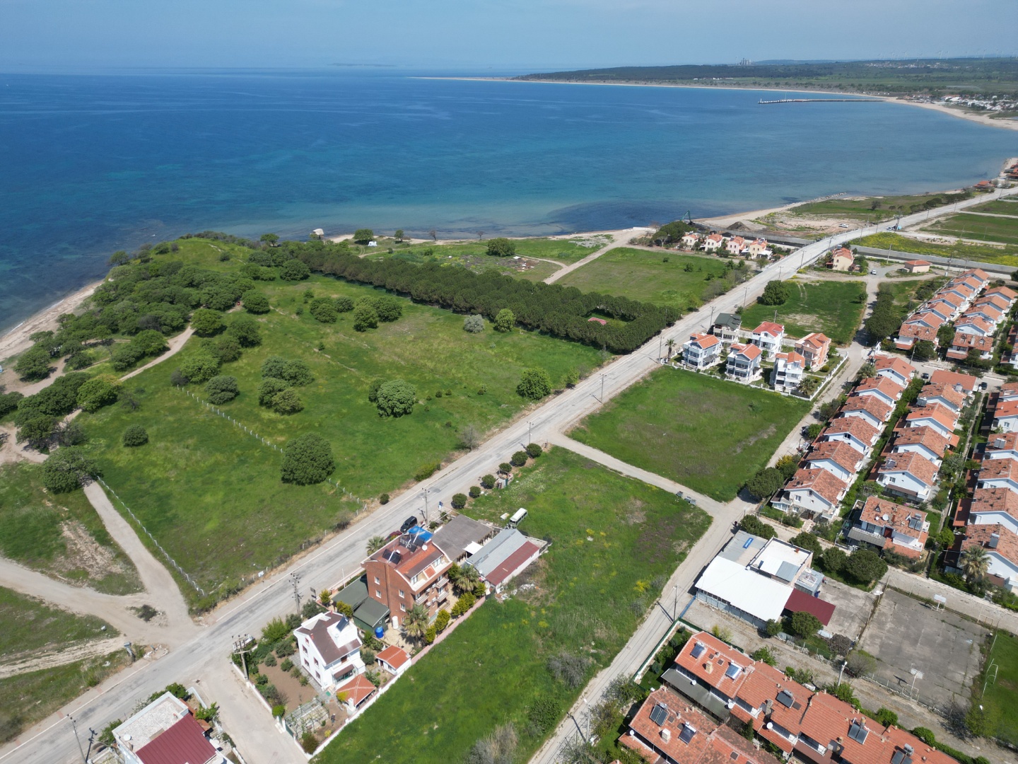 ÇANAKKALE GEYİKLİDE DENİZE YAKIN 5,946 M2 SATILIK ARSA - ÇANAKKALE EZİNE GEYİKLİ BELDESİ, HÜRRİYET MAHALLESİ - undefined undefined - Thumbnail