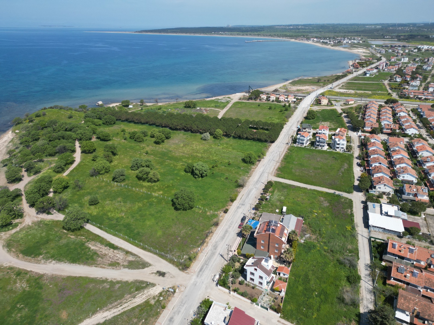 ÇANAKKALE GEYİKLİDE DENİZE YAKIN 5,946 M2 SATILIK ARSA - ÇANAKKALE EZİNE GEYİKLİ BELDESİ, HÜRRİYET MAHALLESİ - undefined undefined - Thumbnail
