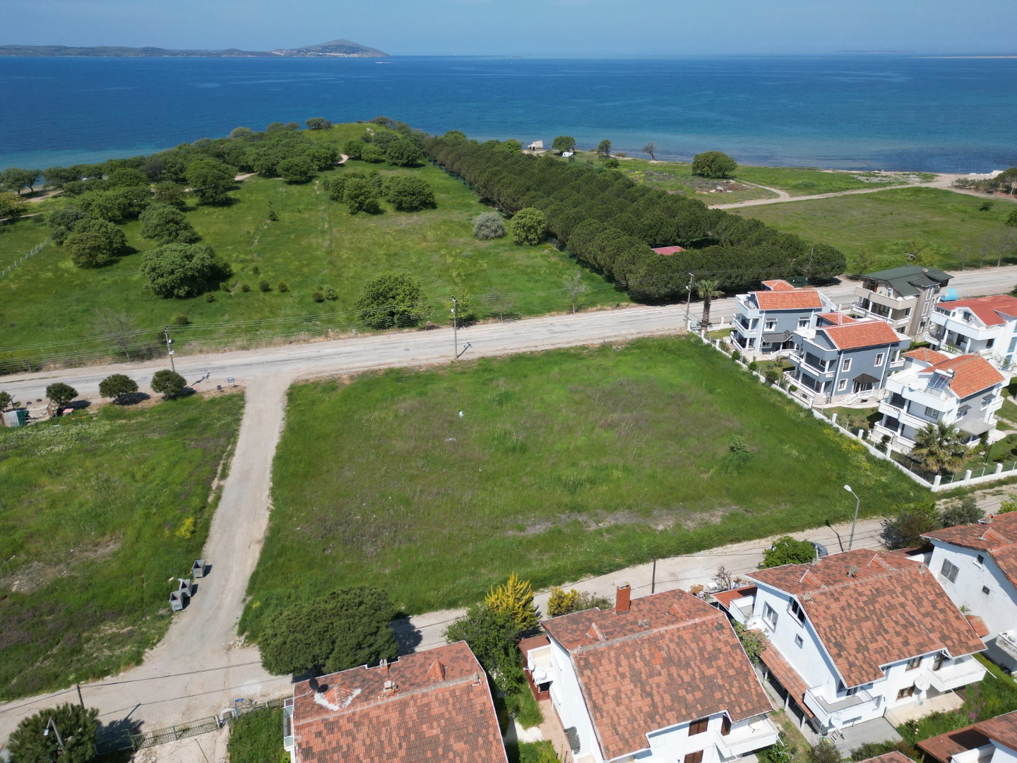 ÇANAKKALE GEYİKLİDE DENİZE YAKIN 5,946 M2 SATILIK ARSA - ÇANAKKALE EZİNE GEYİKLİ BELDESİ, HÜRRİYET MAHALLESİ - undefined undefined - Thumbnail