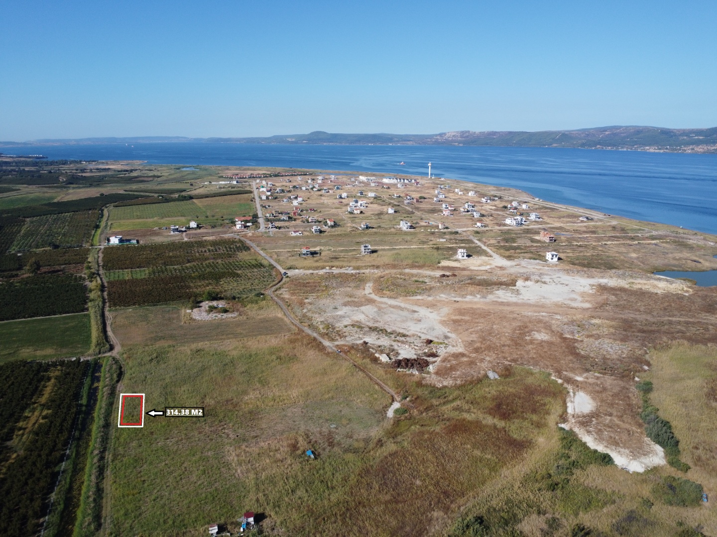 UMURBEY SAHİLDE %25 2 KAT VİLLA İMARLI 315 M2 SATILIK ARSA ! - ÇANAKKALE LAPSEKİ UMURBEY BELDESİ, UMURBEY MERKEZ MAHALLESİ - undefined undefined - Thumbnail