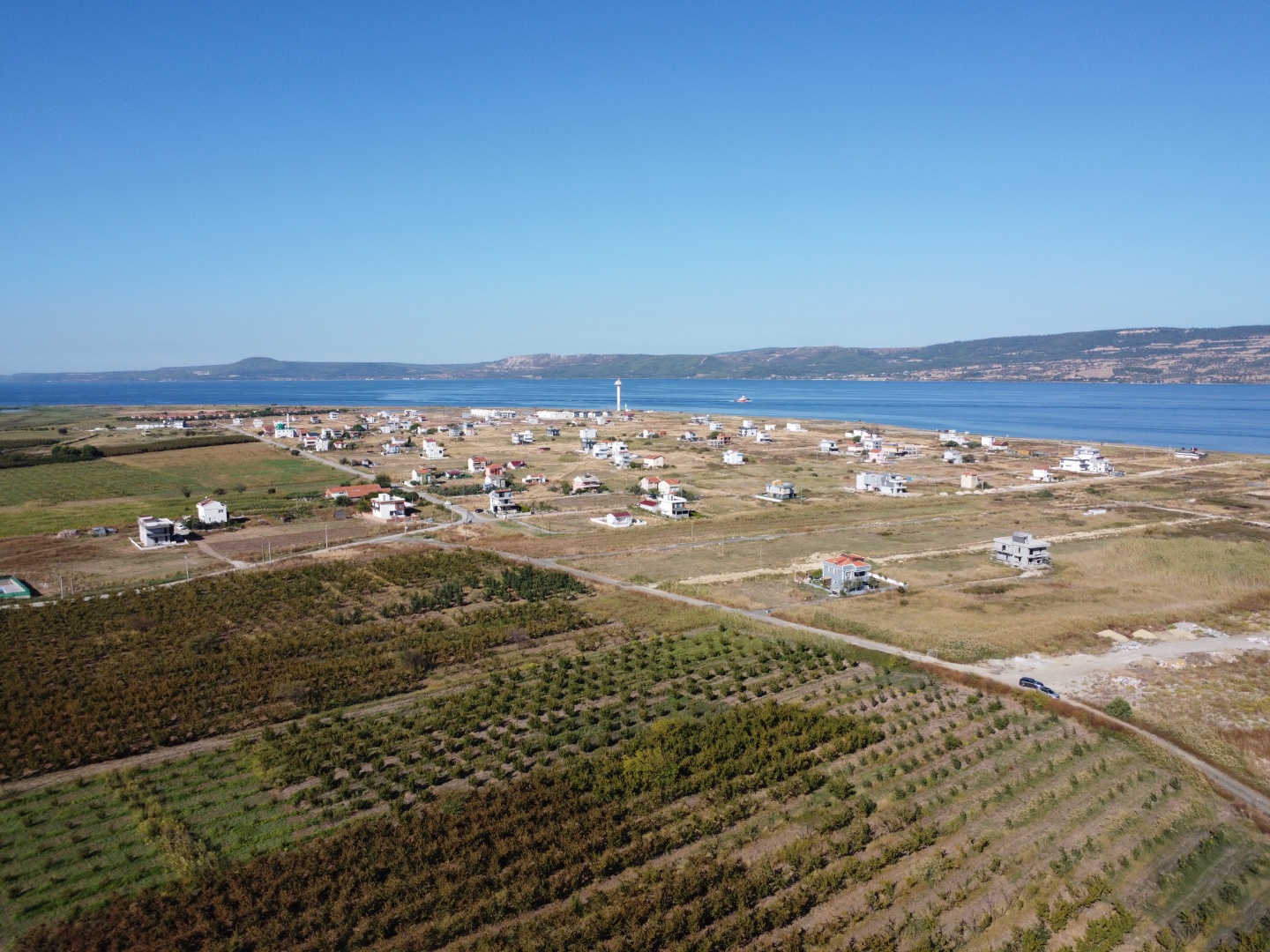 UMURBEY SAHİLDE %25 2 KAT VİLLA İMARLI 315 M2 SATILIK ARSA ! - ÇANAKKALE LAPSEKİ UMURBEY BELDESİ, UMURBEY MERKEZ MAHALLESİ - undefined undefined - Thumbnail