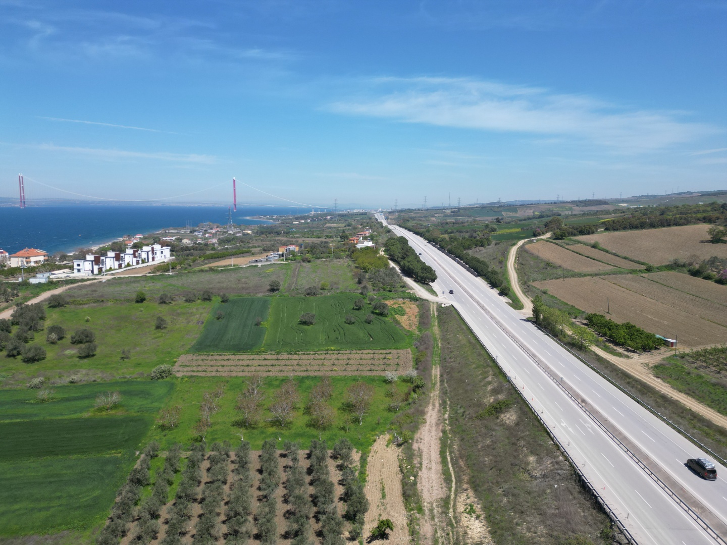 ÇANAKKALE LAPSEKİ SULUCA'DA SATILIK 497M2 KÖYİÇİ İMARLI ARSA