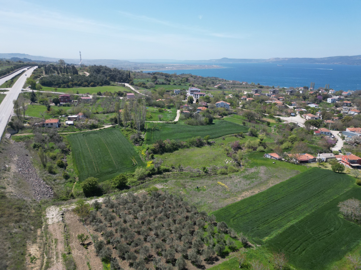 ÇANAKKALE LAPSEKİ SULUCA'DA SATILIK 497M2 KÖYİÇİ İMARLI ARSA - ÇANAKKALE LAPSEKİ SULUCA KÖYÜ - undefined undefined - Thumbnail