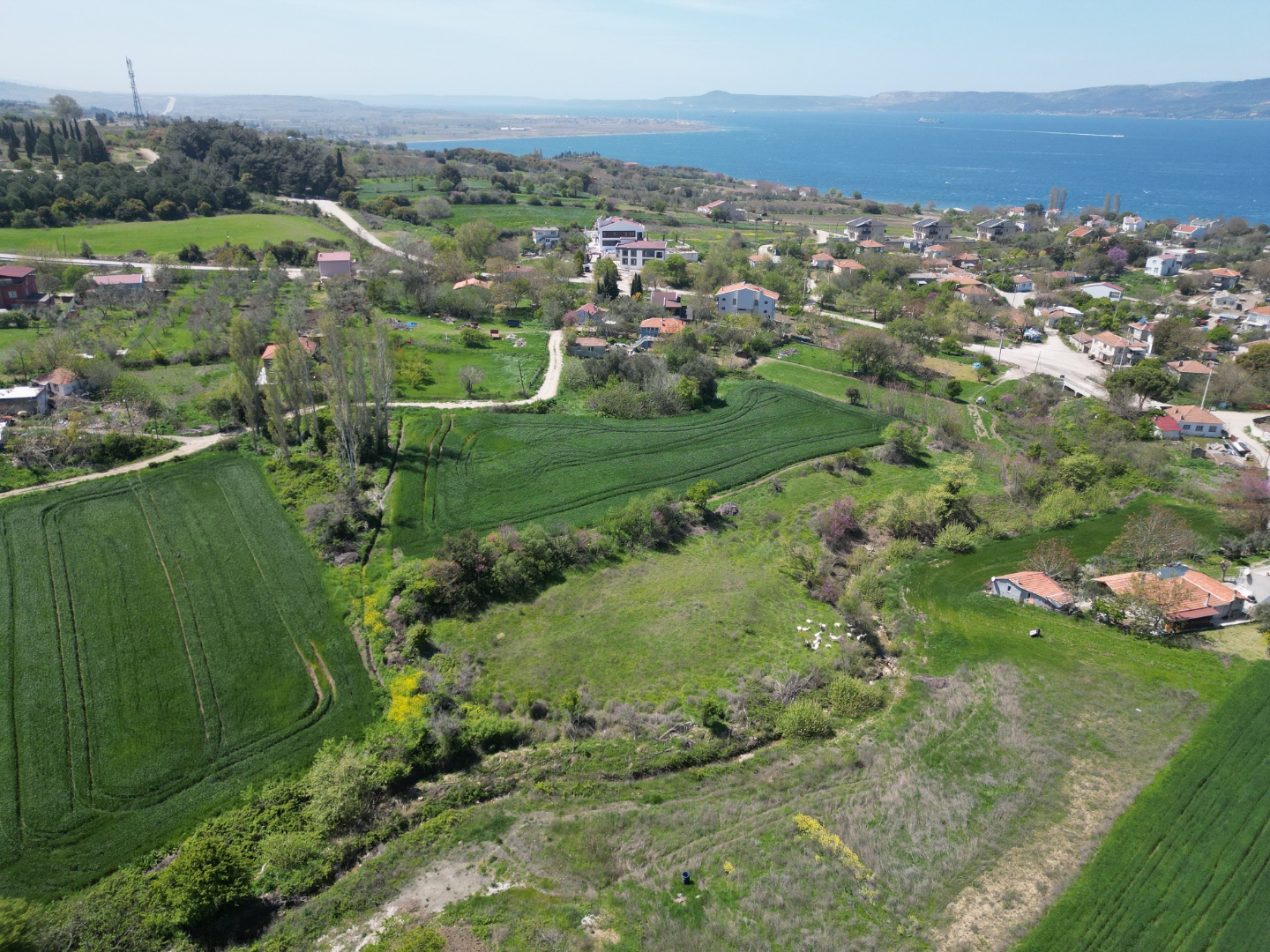 ÇANAKKALE LAPSEKİ SULUCA'DA SATILIK 497M2 KÖYİÇİ İMARLI ARSA - ÇANAKKALE LAPSEKİ SULUCA KÖYÜ - undefined undefined - Thumbnail