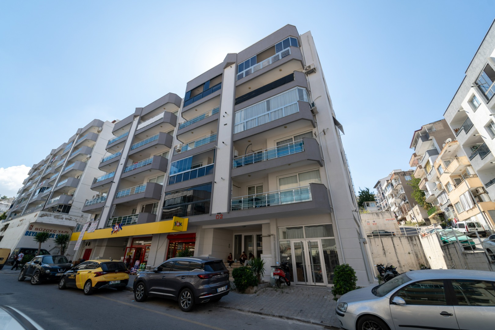 Kuşadası Beyaz Evler Sitesinde Dubleks 7+1 Satılık Daire  - AYDIN KUŞADASI TÜRKMEN MAHALLESİ - undefined undefined - Thumbnail