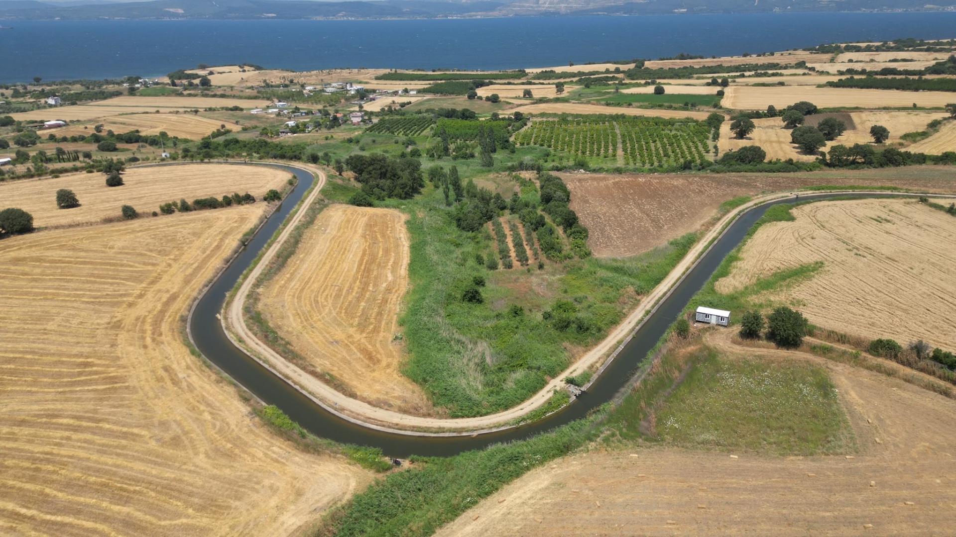 Çanakkale Lapseki Kangırlı Köyünde 3075 m2 Tarla  - ÇANAKKALE LAPSEKİ KANGIRLI KÖYÜ, KUNDUZ MEVKİİ - undefined undefined - Thumbnail