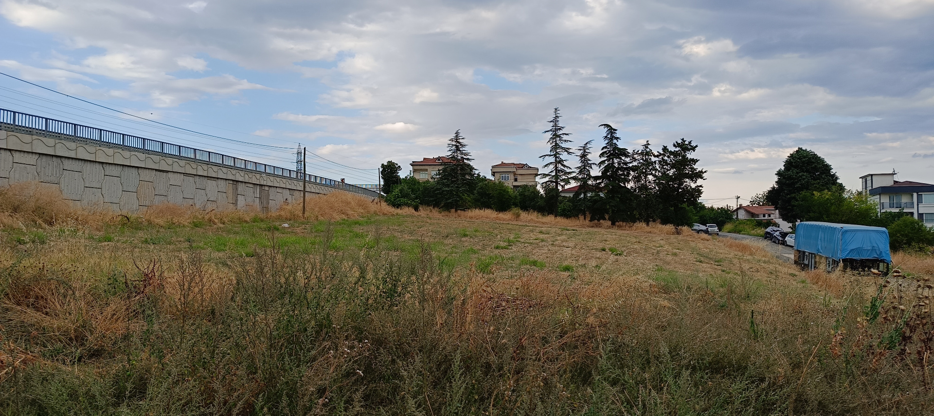 TEKİRDAĞ BARBAROS SATILIK 3.712 M2 KONUT İMARLI ARSA - TEKİRDAĞ SÜLEYMANPAŞA BARBAROS MAHALLESİ - undefined undefined - Thumbnail