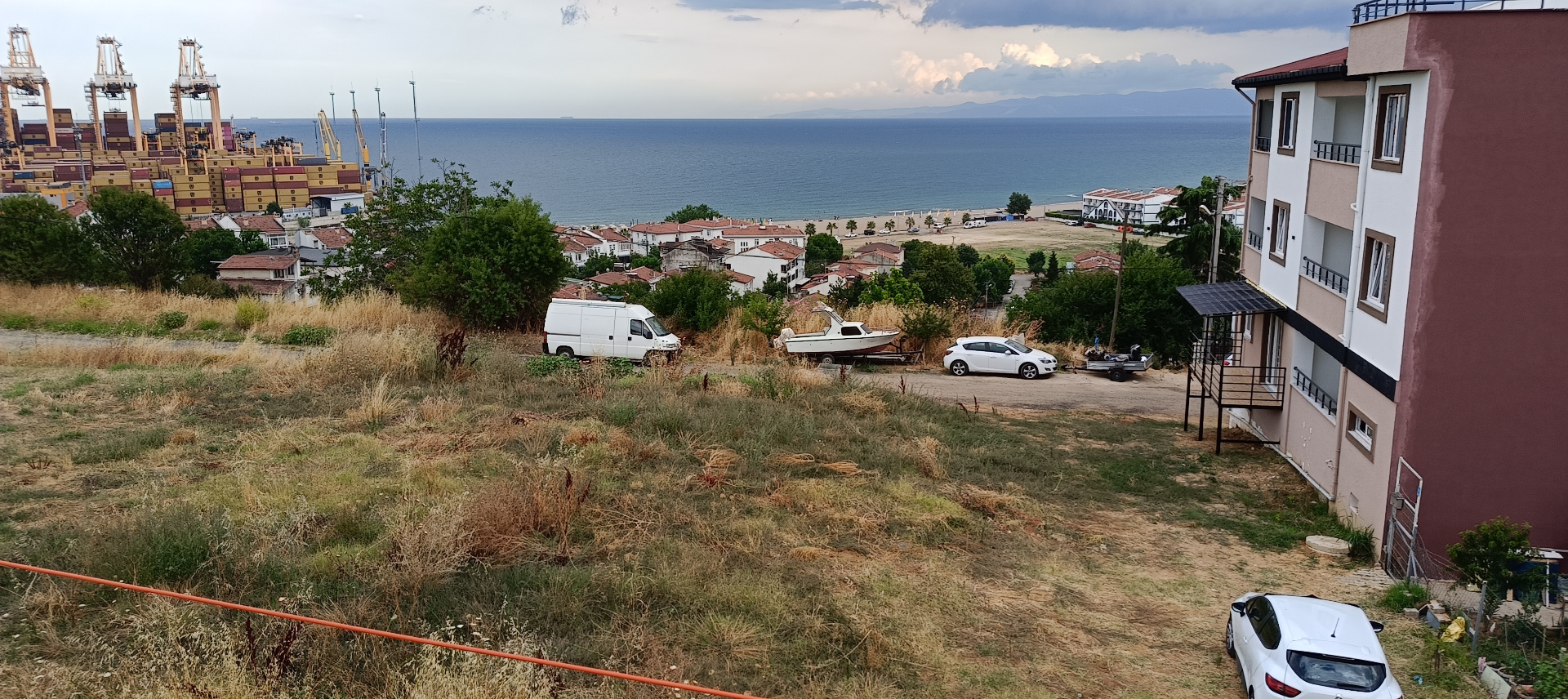 TEKİRDAĞ BARBAROS SATILIK 3.712 M2 KONUT İMARLI ARSA - TEKİRDAĞ SÜLEYMANPAŞA BARBAROS MAHALLESİ - undefined undefined - Thumbnail